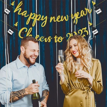 A0KC Happy New Year Bye 2022 Здравей 2023 Венец от бутилка шампанско за новогодишните партита, Украси за дома