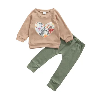 Есенна дрехи за малките момичета от 2 теми, пуловер с дълги ръкави и цветен модел и обикновен комплект панталон