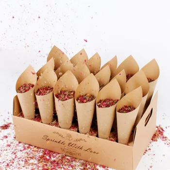 Сватбена декорация от крафт-хартия, поставка за сватбени фунийки, поставка за сватбени конфети, поставка за конфети с цветя рози