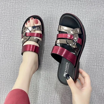 Дамски ежедневни чехли, обувки на платформа, сандали на танкетке, Лятна мода 2022 година, универсални дамски пантофи, черни, червени, Zapatillas Mujer